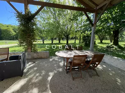 Maison, 235 m²
