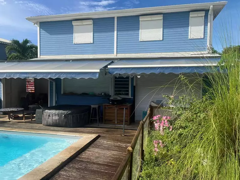 Maison, 160 m²
