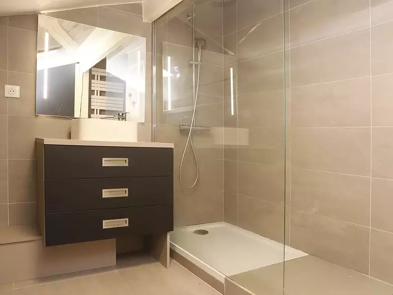 Maison, 180 m²