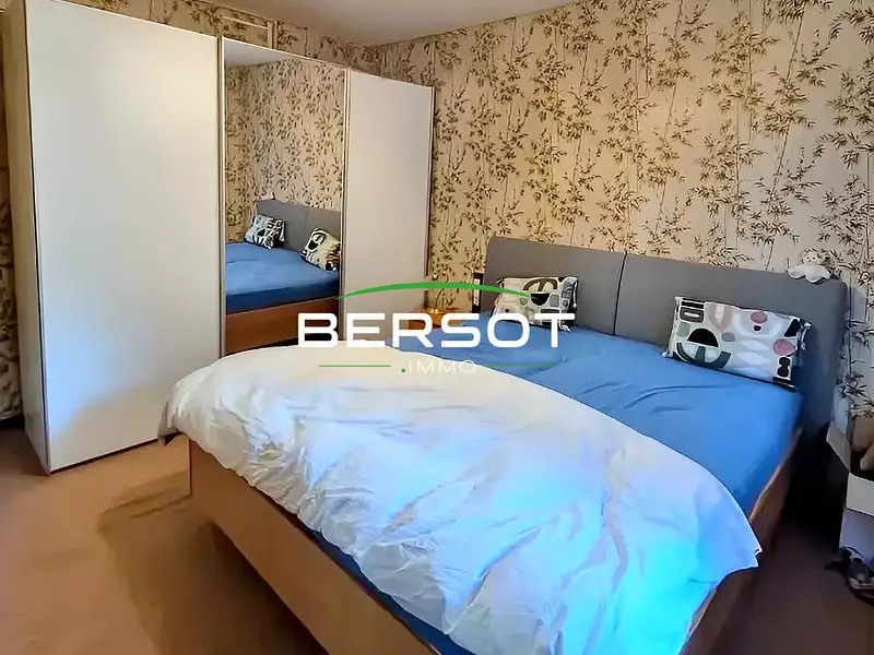 Appartement, 268 m²