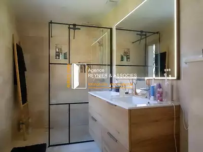 Maison, 175 m²