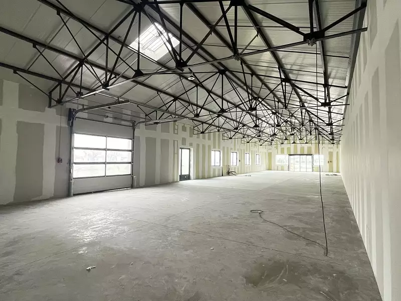 Divers, 330 m²