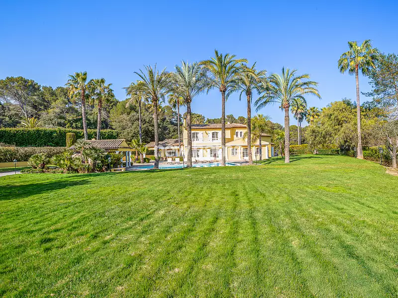 Maison, 270,24 m²