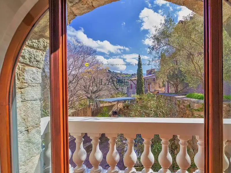 Maison, 271 m²