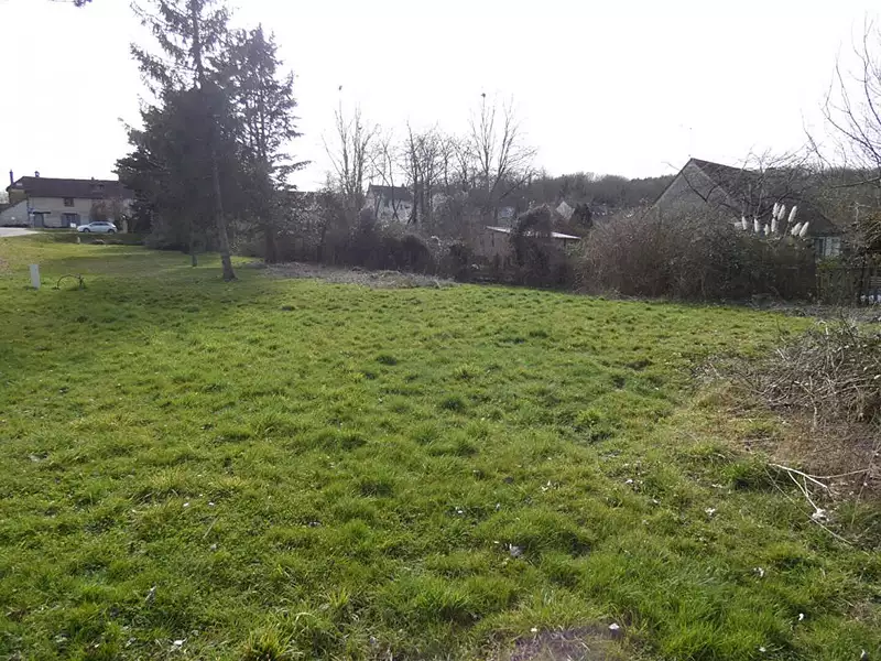 Terrain, 747 m²