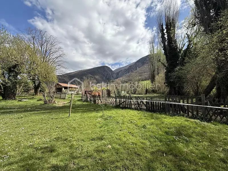 Maison, 278 m²