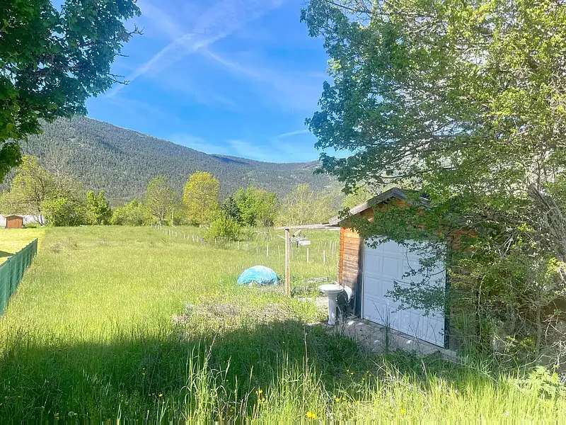 Terrain, 1 202 m²