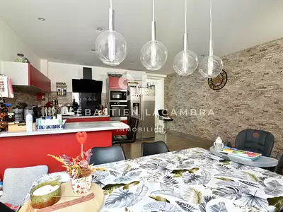 Maison, 109 m²