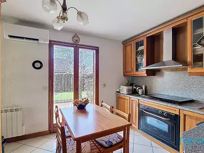 Maison, 162 m²