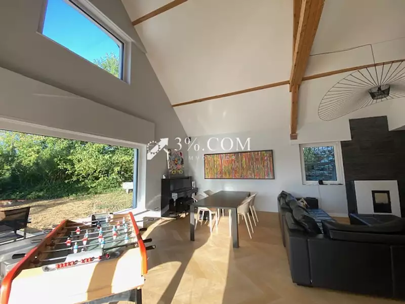 Maison, 240 m²