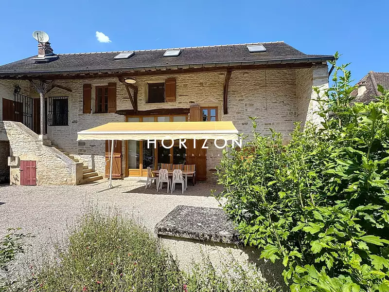 Maison, 167 m²
