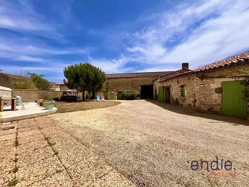 Maison, 143 m²