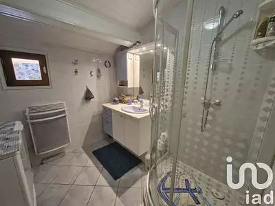 Immeuble, 244 m²
