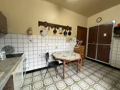 Maison, 198 m²