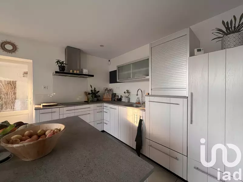 Maison, 210 m²