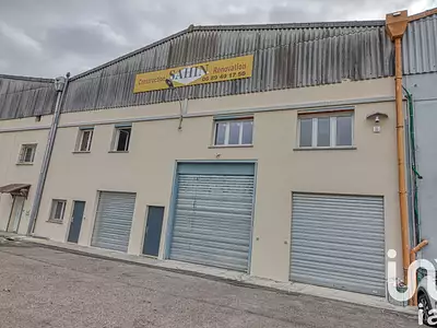Immeuble, 520 m²