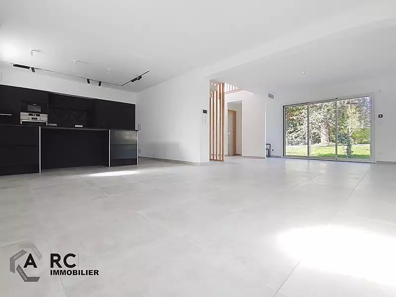 Maison, 175 m²