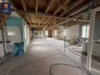 Immeuble, 650 m²