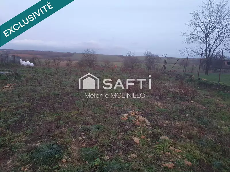 Terrain, 1 675 m²