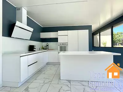Maison, 190 m²