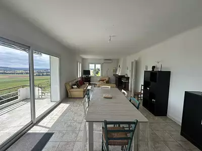 Maison, 191 m²