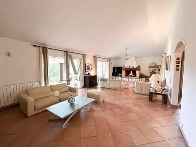 Maison, 234 m²