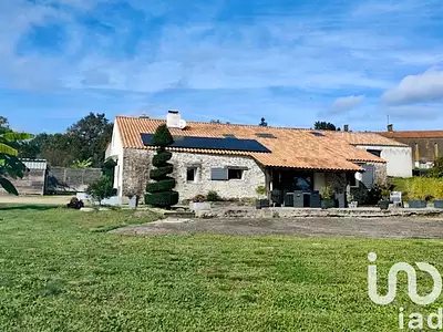 Maison, 212 m²