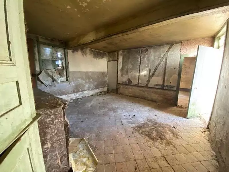 Maison, 185 m²