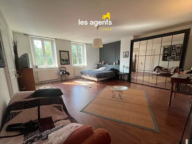 Maison, 320 m²