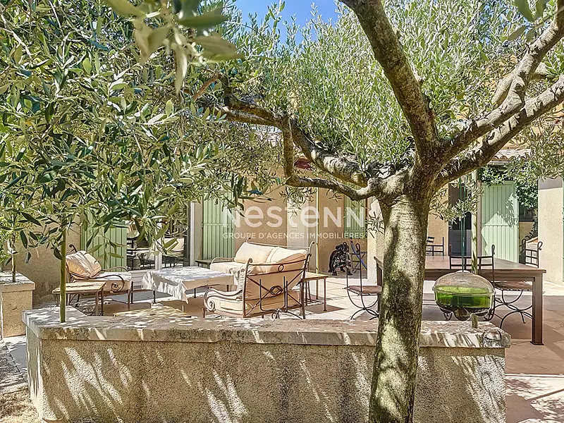 Maison, 190 m²