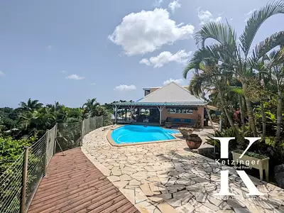 Maison, 163 m²