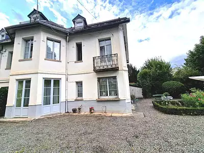 Maison, 238 m²