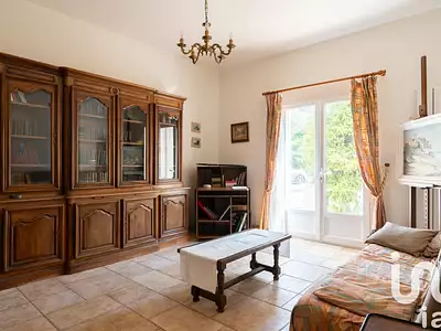 Maison, 268 m²