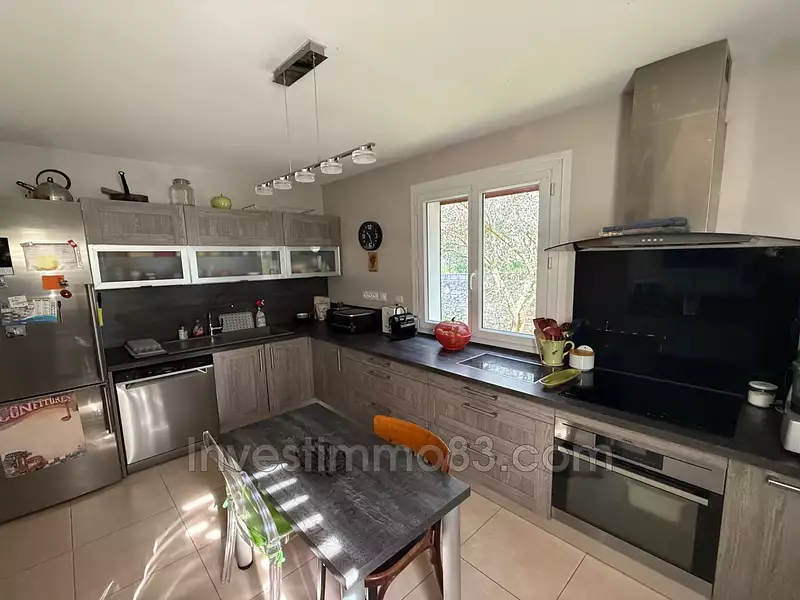 Maison, 115 m²