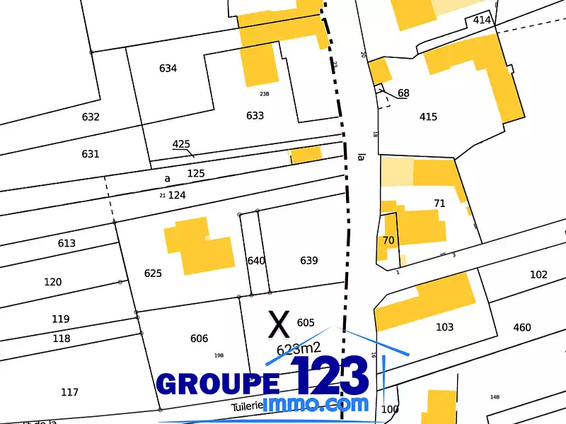 Terrain, 623 m²