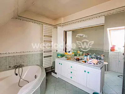 Maison, 158 m²