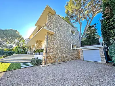 Maison, 220 m²