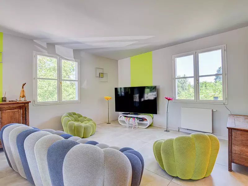 Divers, 338 m²