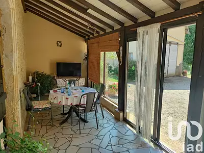 Maison, 220 m²