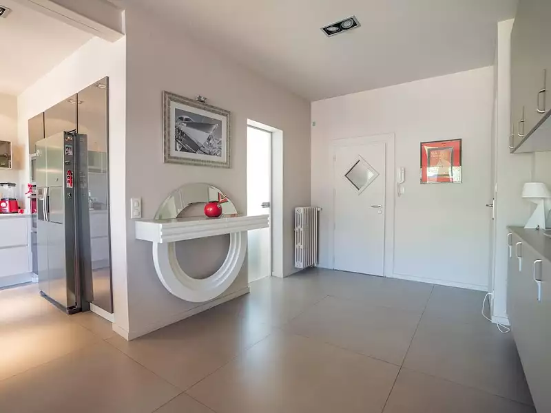 Maison, 220 m²
