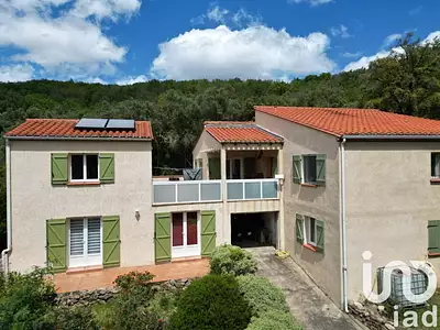 Maison, 185 m²