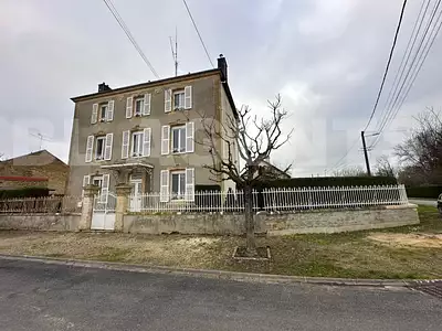 Maison, 247 m²