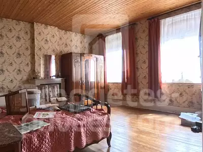Maison, 235 m²