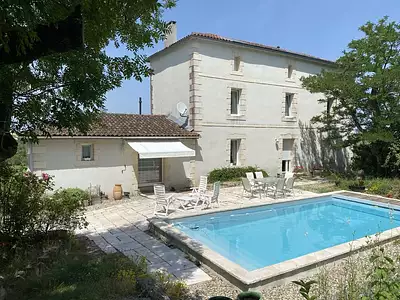 Maison, 250 m²