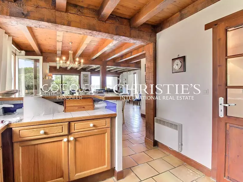 Maison, 188 m²