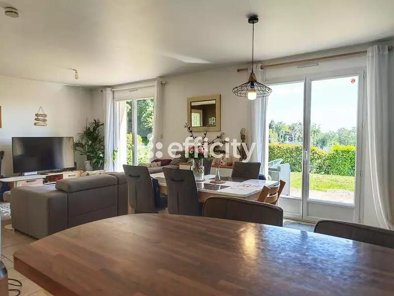 Maison, 93 m²