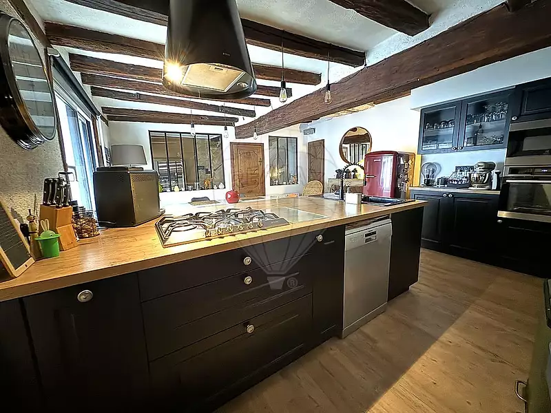 Maison, 178 m²