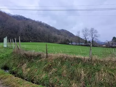 Terrain, 8 507 m²