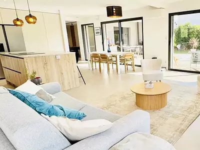 Maison, 211 m²