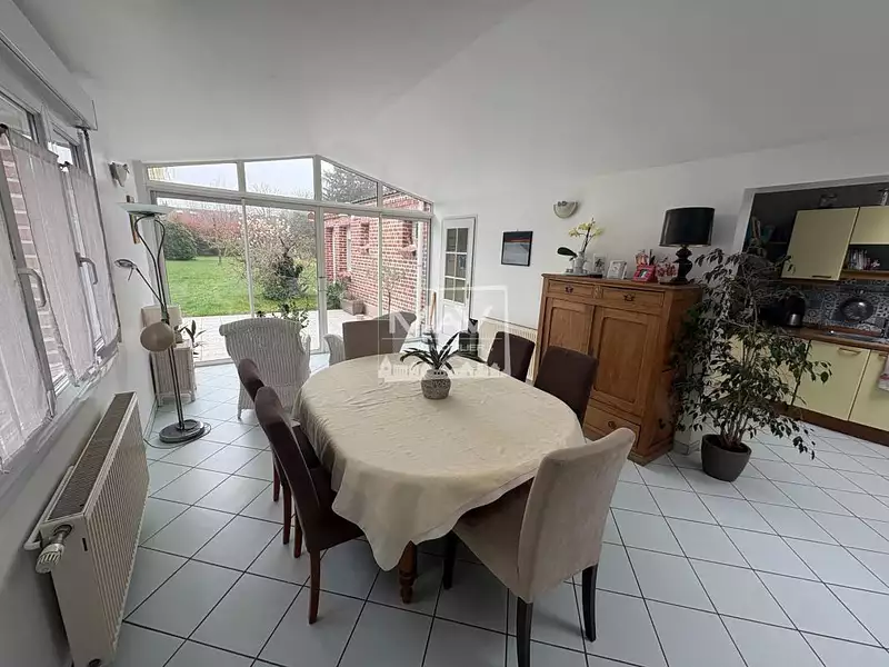 Maison, 144 m²